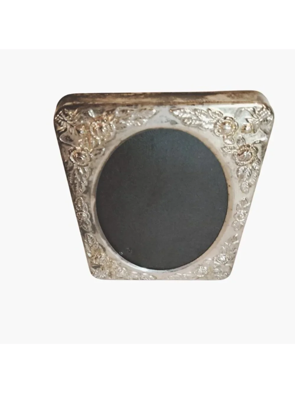 Silver Plate Decorative Photo Frame Oval Design 4x3 Inch Elegant Vintage Regency